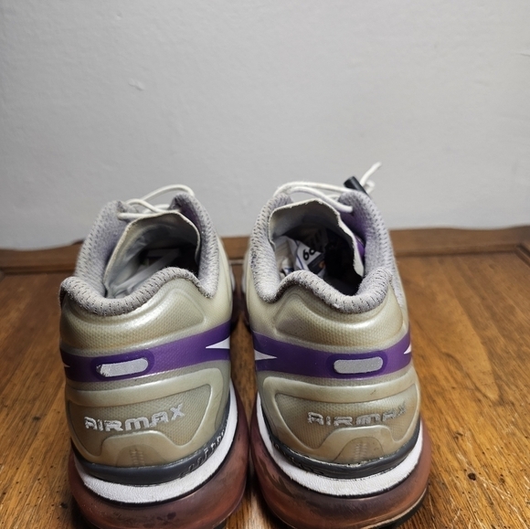 Nike Air Max Purple Running Training Shoes Women's Size 8.5 - Picture 4 of 7